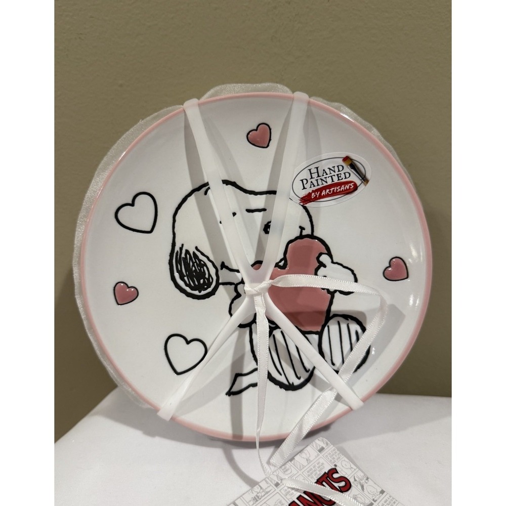 PEANUTS SNOOPY 2026‎ VALENTINE'S DAY SET OF 4 APPETIZER PLATES CHRISTMAS GIFT